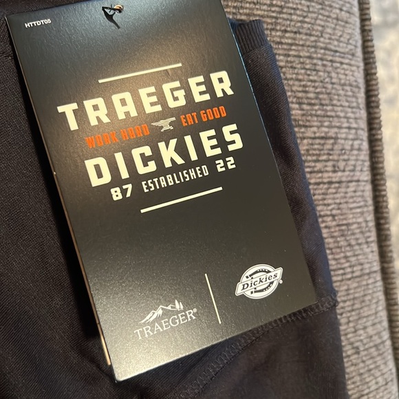 Traeger x Dickies  tshirt - Picture 3 of 6